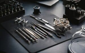 Welche Feinmechaniker-Werkzeuge braucht man?